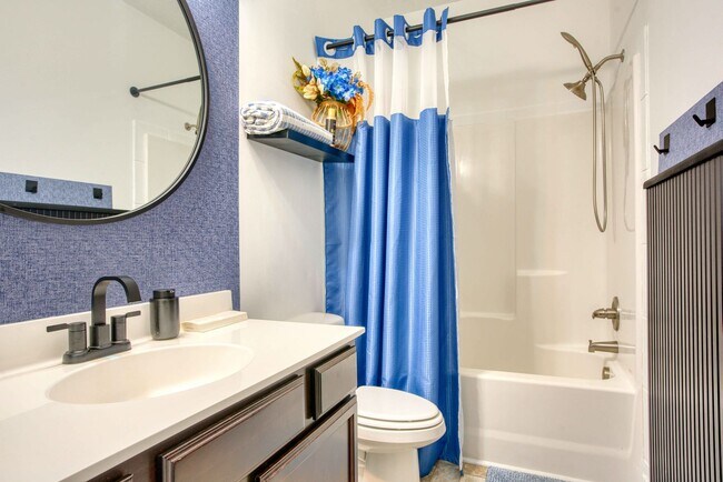 Building Photo - 328 Adobe Ln