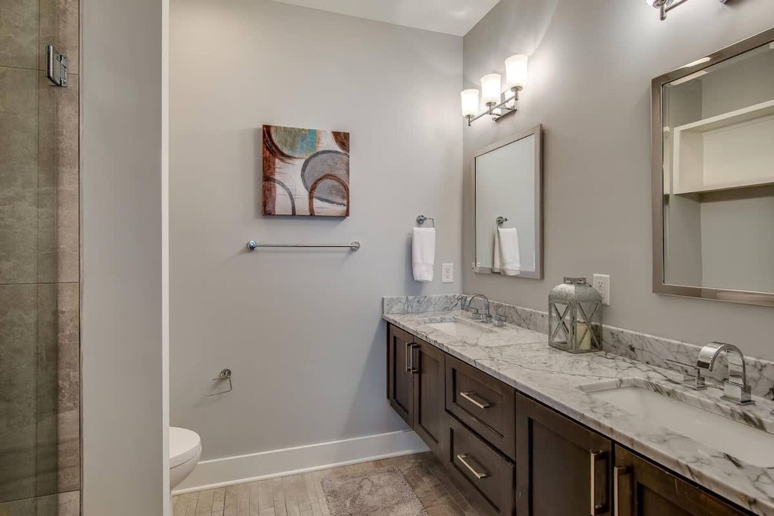 Building Photo - 1122 Argyle Ave