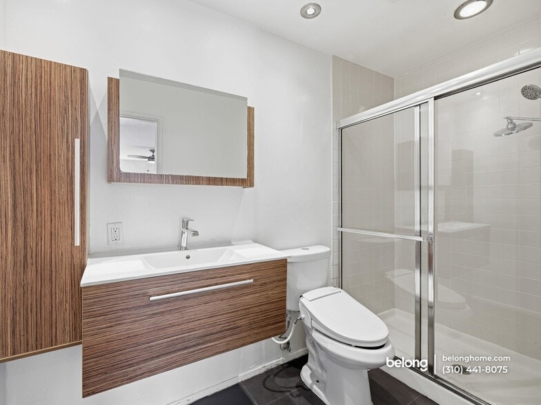 Building Photo - 1940 Highland Ave