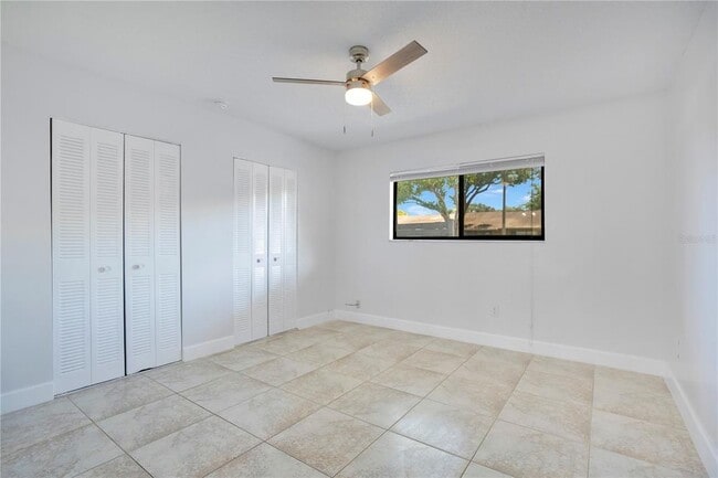 Building Photo - 725 Northlake Blvd