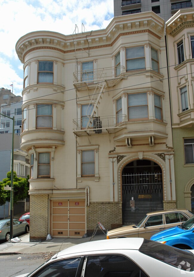 Building Photo - 1159 Clay St