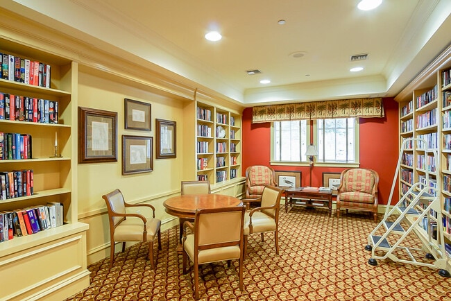 Building Photo - 8204 Kiawah Trce