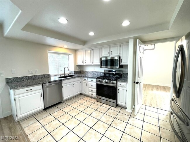 Building Photo - 1326 Pine Terrace Ct