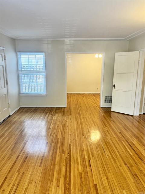 Building Photo - 349 Hayworth Ave