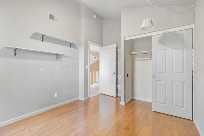 Building Photo - 4100 Diane Dr