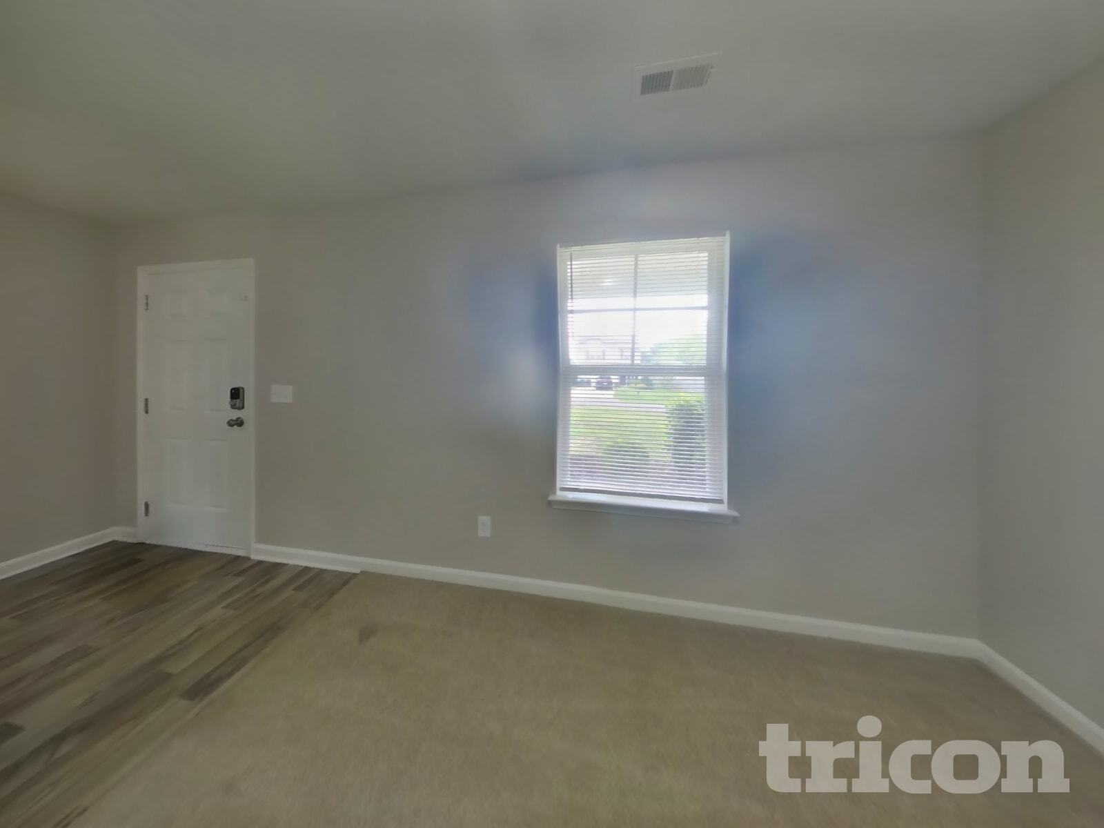 Building Photo - 206 Churchill Dr