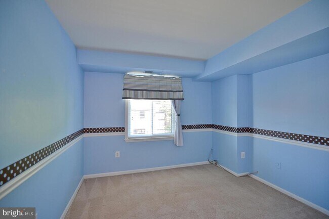 Building Photo - 9702 Kingsbridge Dr