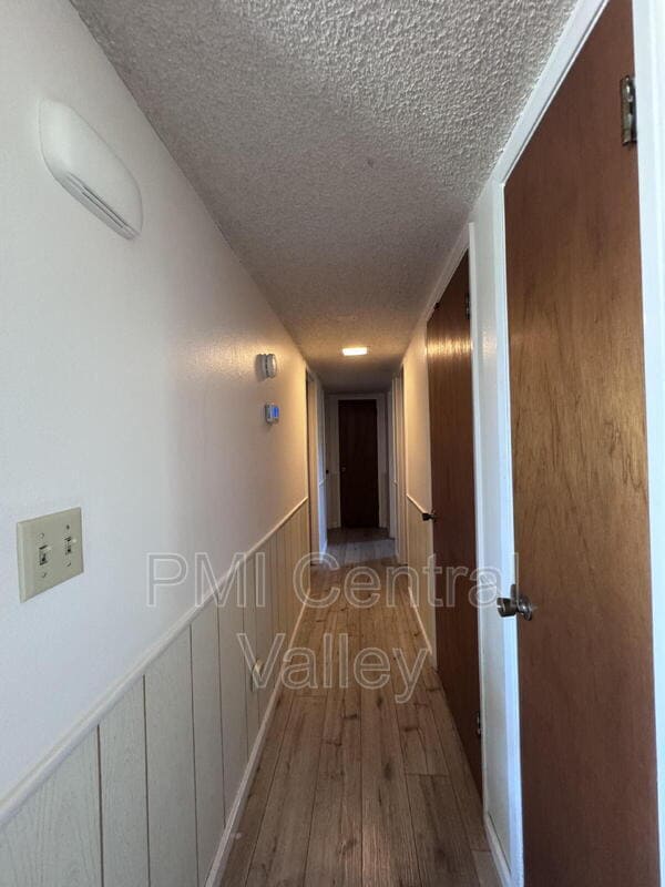 Building Photo - 4650 Dahlia Dr