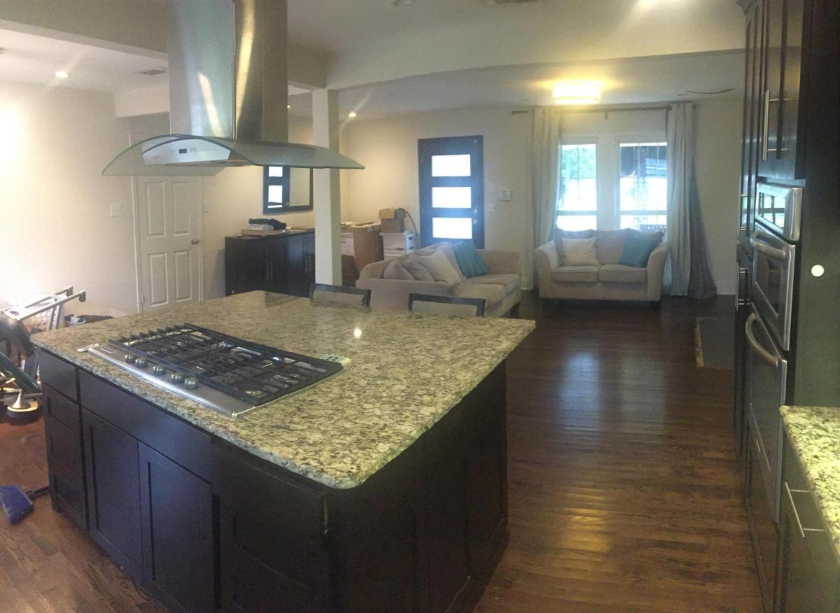 Building Photo - 5027 Wenonah Dr