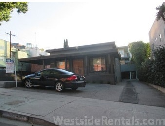 Building Photo - 1020 Palm Ave