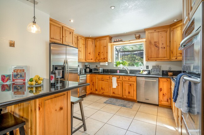 Building Photo - Charming 3 Bed Mountain Retreat | Wood Beams, Fireplace & Deck