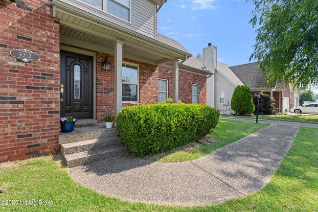 Building Photo - 8212 Grandel Pl