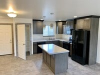 Building Photo - 851 Gibbon St