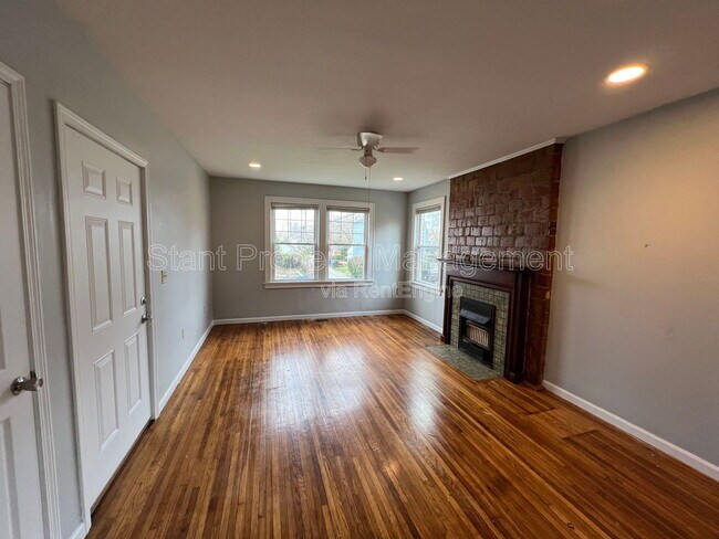 Building Photo - 2536 Adams Ave