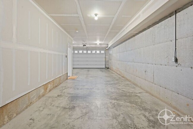 Building Photo - 3636 NW 24th Cir