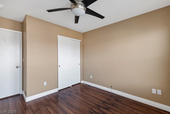 Building Photo - 9333 Leaping Deer Pl