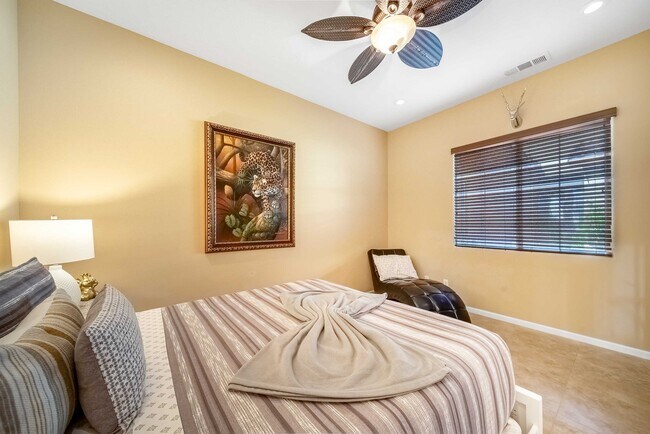 Building Photo - 40834 Adriatico Ct