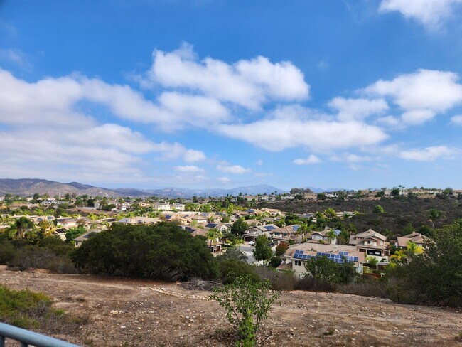 Building Photo - Scripps Ranch View Lot - 3 Bedroom 2.5 Bat...