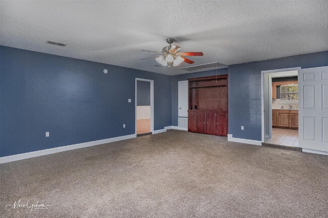 Building Photo - 3410 Woodvine Cir