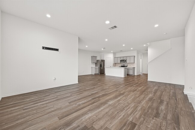 Building Photo - 24721 Majestic Cone Ln