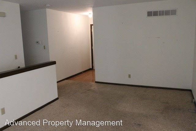 Building Photo - 3 br, 2 bath House - 3155 Ella Ln