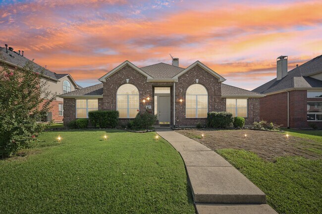 Building Photo - 4400 Foxtail Ln
