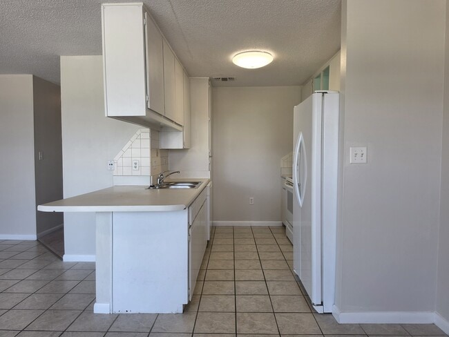 Building Photo - 1448 Tina Dr
