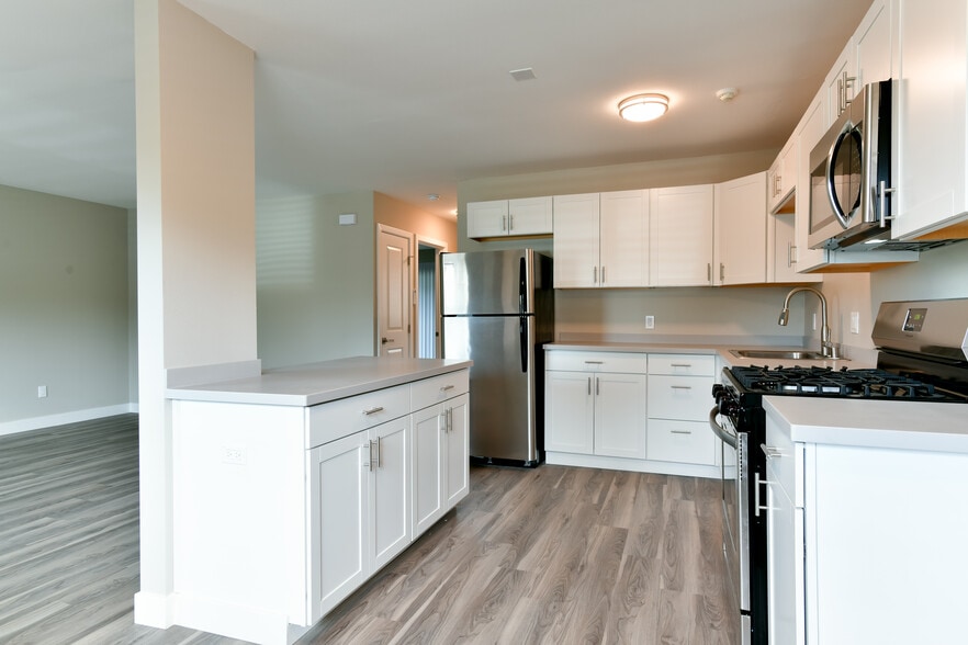 2BR, 1 BA - Traverse