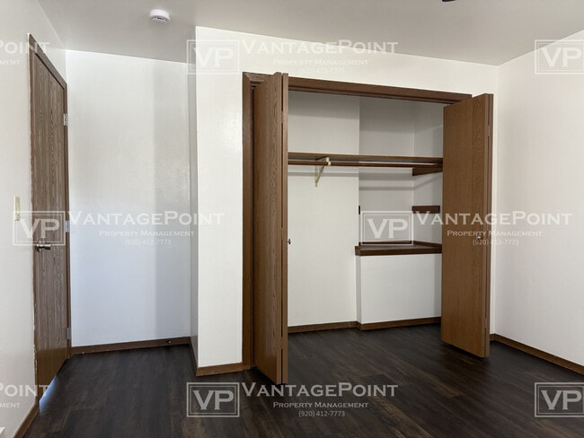 Building Photo - 2721 N Locust St