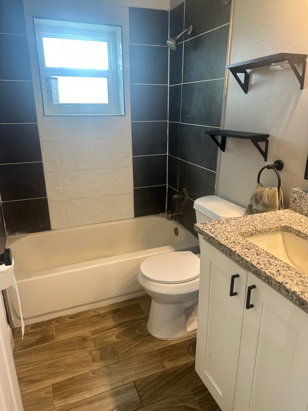 Building Photo - 2781 Fulford St