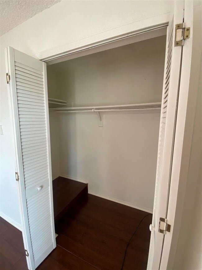 Building Photo - 21461 Coyote Trail