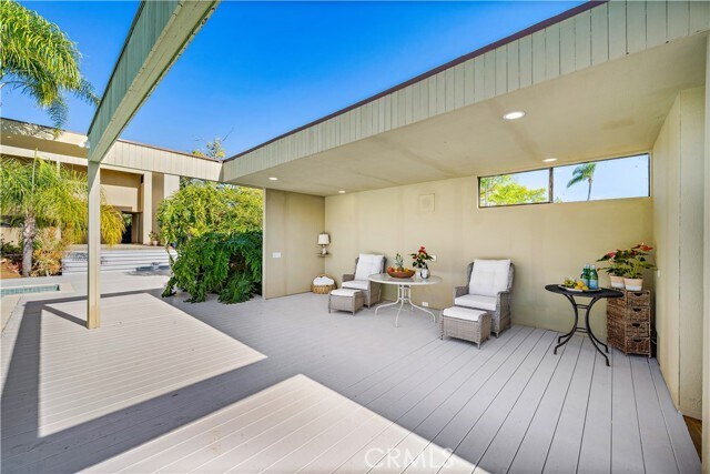 Building Photo - 3028 Overhill Dr