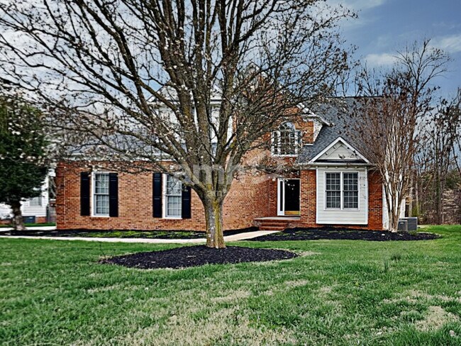 Primary Photo - 300 Lucas Park Dr