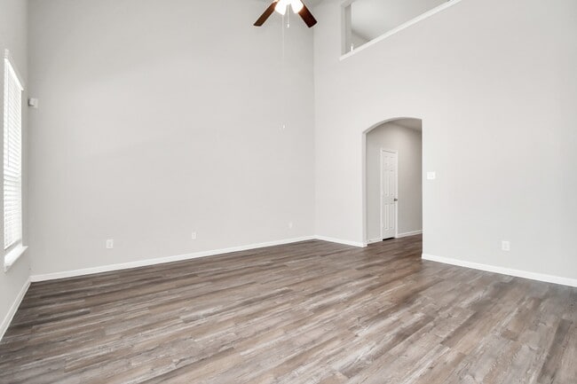 Building Photo - 424 Camino Bay Dr