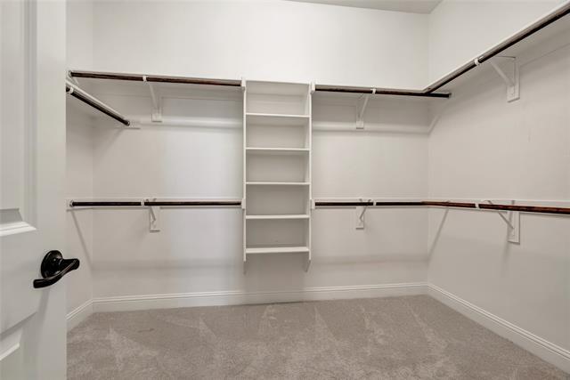 Building Photo - 2850 Sherwood Dr