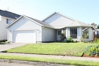 Building Photo - 3 Bed 1.5 Baths Home in East Cascade Park