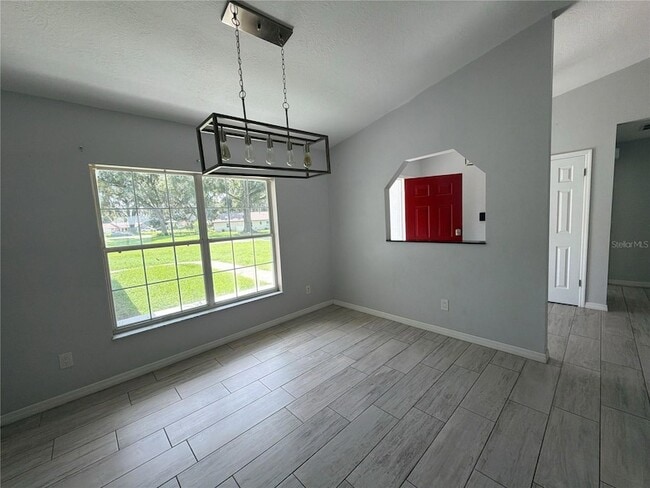 Building Photo - 10024 SW 73rd Terrace