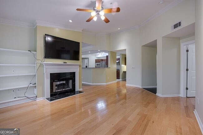 Building Photo - 3275 Lenox Rd NE