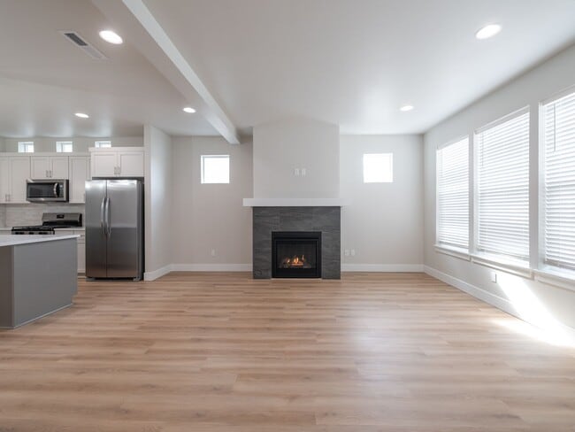 Building Photo - 9389 SW Eunice Ln