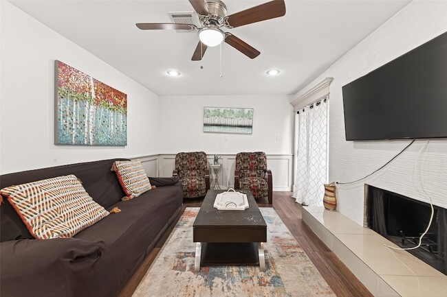 Building Photo - 3684 Ocee St