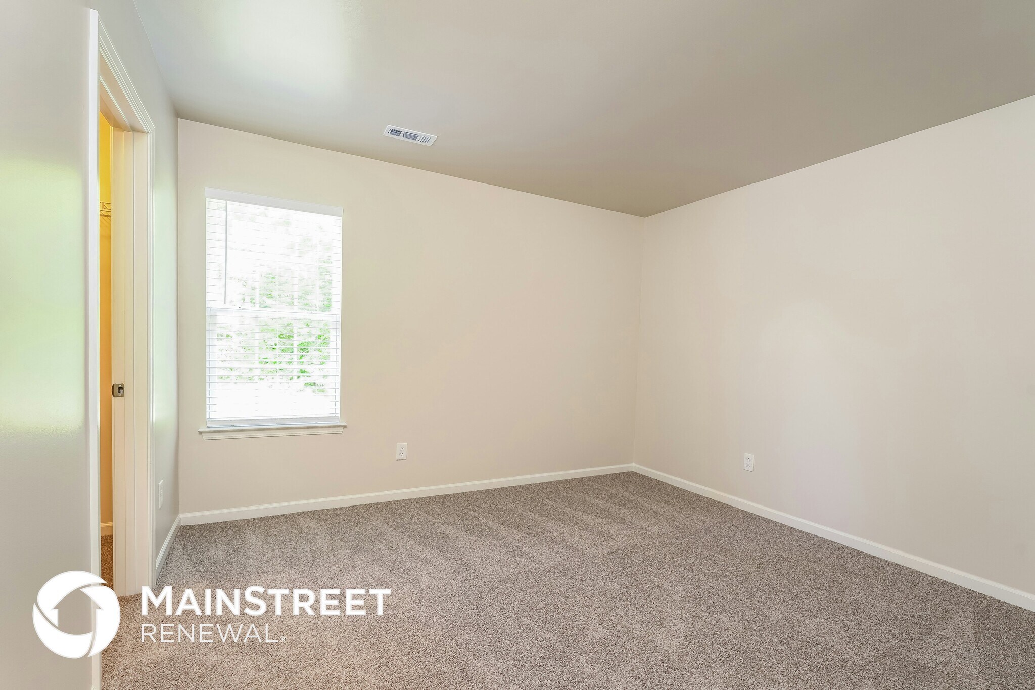 Building Photo - 3630 Whitworth Dr