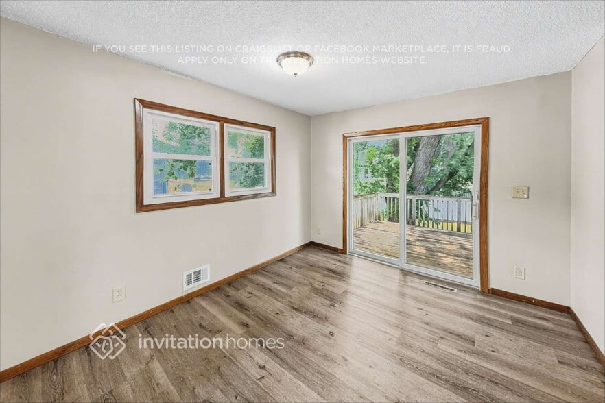 Building Photo - 8427 Northern Dr