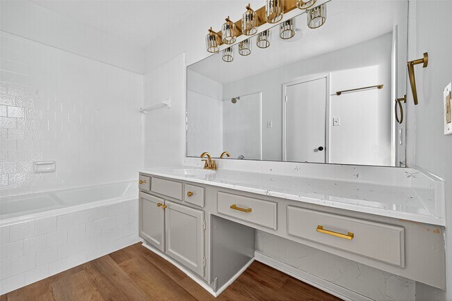 Building Photo - 1917 Trixie Ln