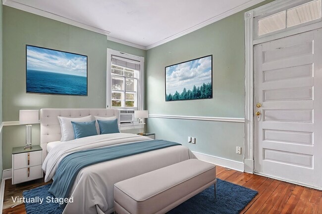 Building Photo - FAN DISTRICT HOME WITH 3 BEDROOMS AND 3 FULL BATHS