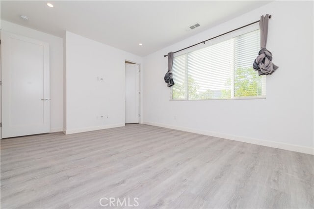 Building Photo - 103 Schick