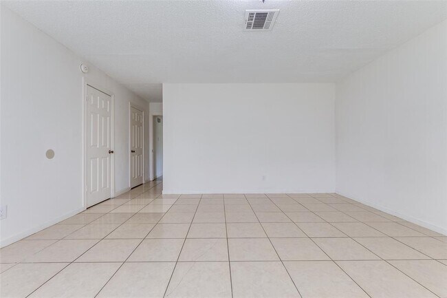 Building Photo - 12703 Braewood Glen Ln
