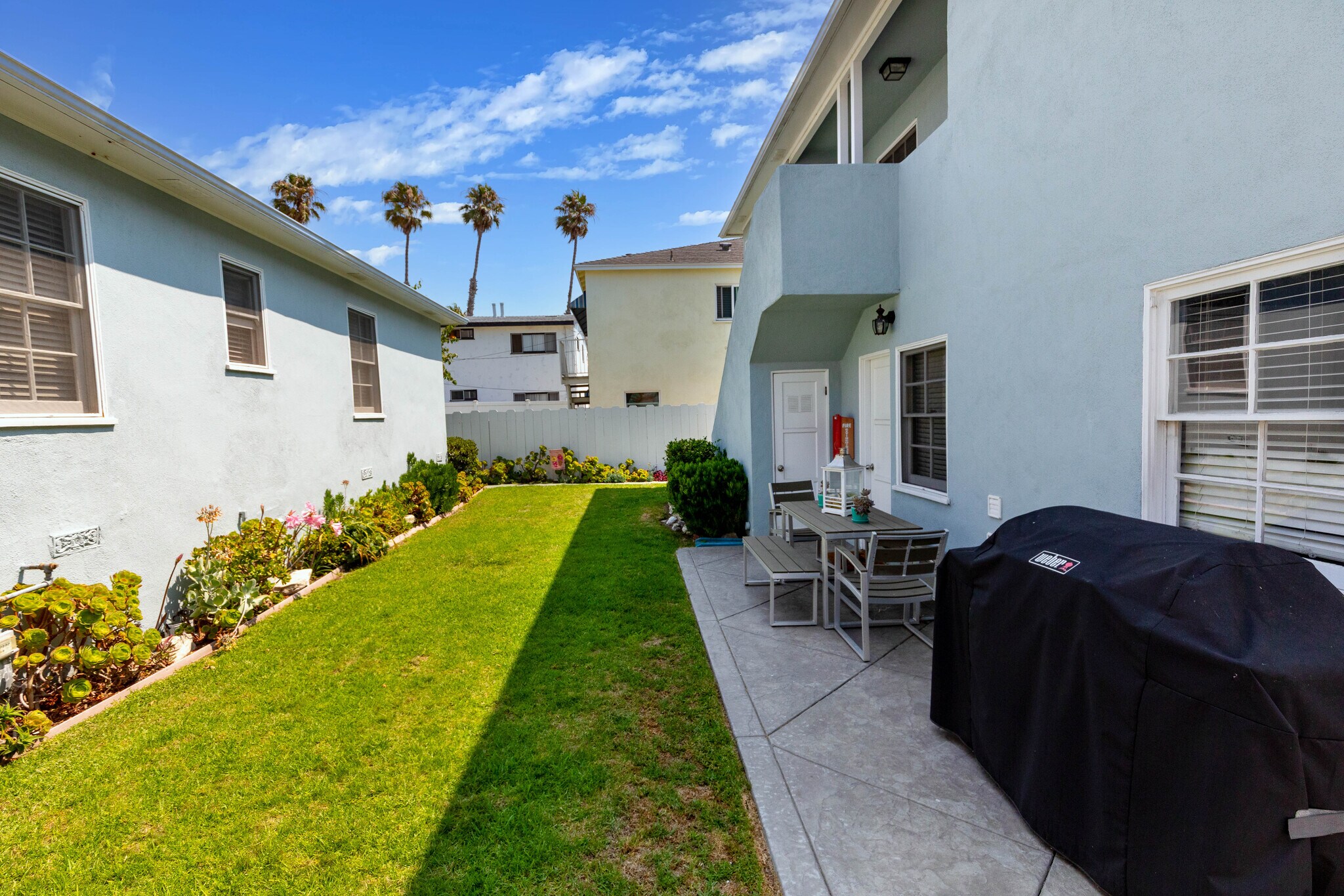Building Photo - 1507 S. Catalina Ave.