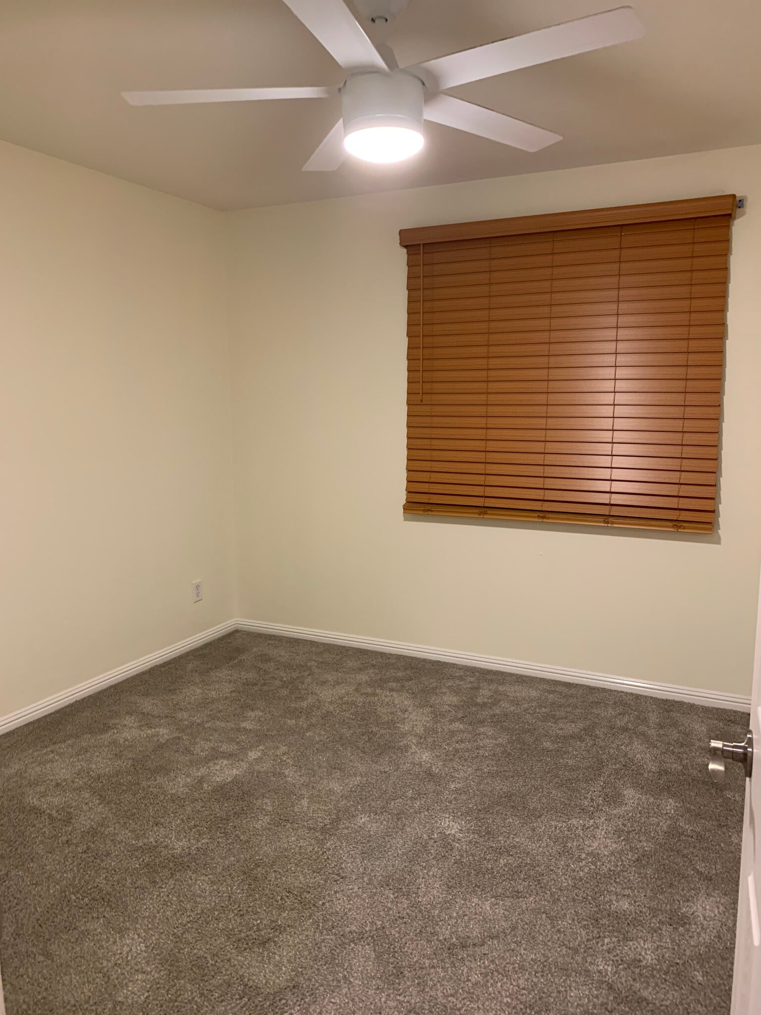 Smallest bedroom with one closet - 1207 E Loyola Dr