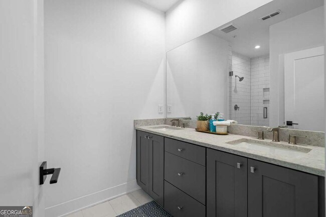 Building Photo - 2614 Talley St