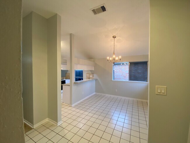 Building Photo - 20074 S Navaho Trail